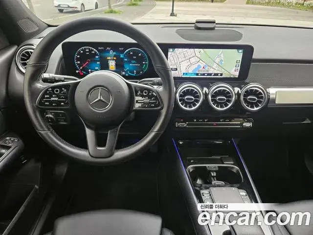 Mercedes-Benz GLB-Class 2021 — ფოტო 11/20