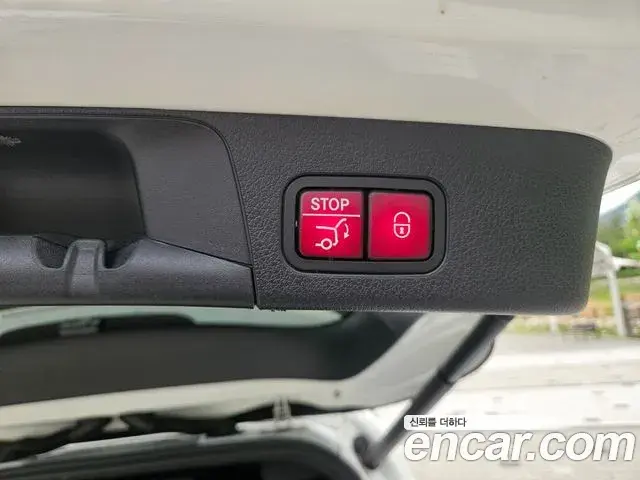 Mercedes-Benz GLB-Class 2021 — ფოტო 10/20