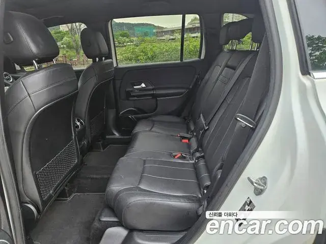 Mercedes-Benz GLB-Class 2021 — ფოტო 12/20