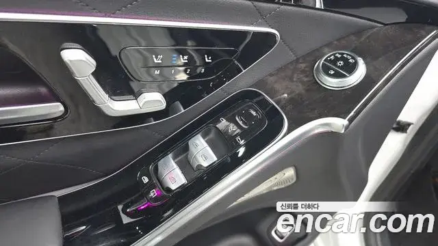 Mercedes-Benz S-Class 2024 — Photo 32/35