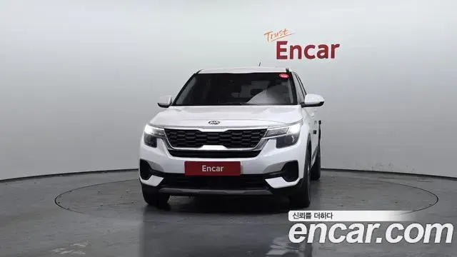 Kia Seltos 2021 — Photo 16/32