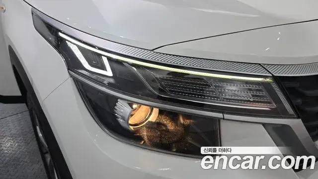 Kia Seltos 2021 — Photo 17/32