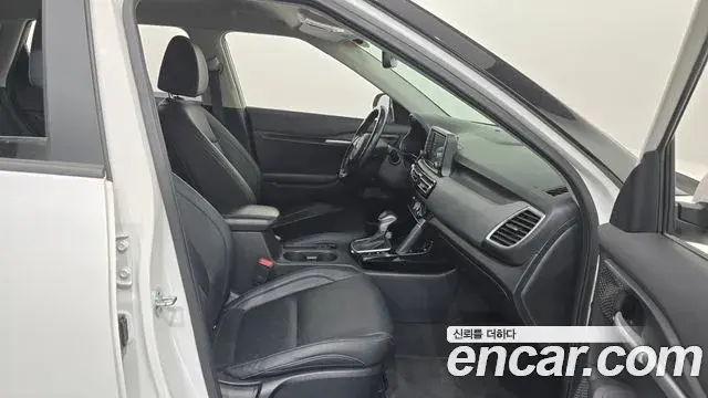 Kia Seltos 2021 — Photo 8/32