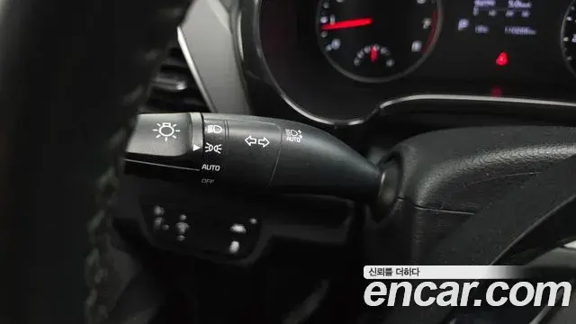 Kia Seltos 2021 — Photo 13/32