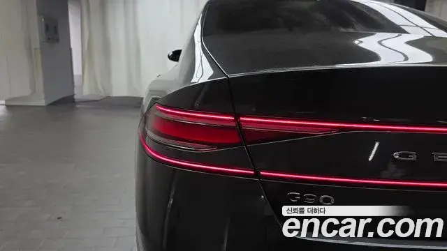 Genesis G90 2025 — Şəkil 9/36