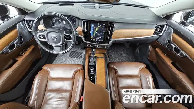 Volvo S90 2018 — Photo 5/20