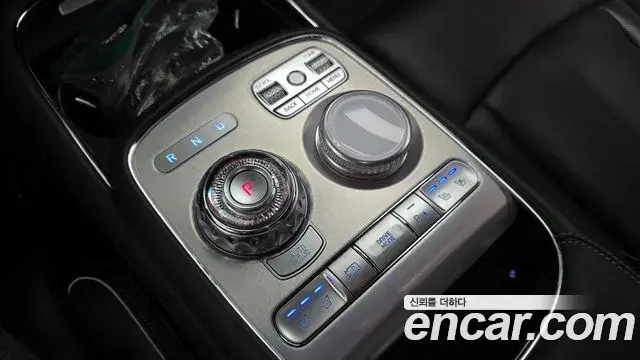 Genesis G90 2022 — ფოტო 26/37