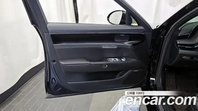 Genesis G90 2022 — ფოტო 6/37