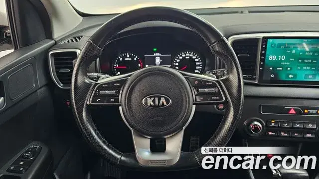 Kia Sportage The Bold 2021 — Фото 13/20