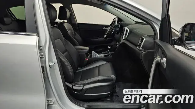 Kia Sportage The Bold 2021 — Şəkil 12/32