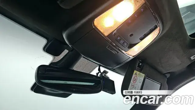 Jeep Grand Cherokee 2018 — ფოტო 33/33