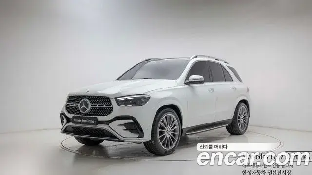 Mercedes-Benz GLE-Class 2025 — Photo 2/20