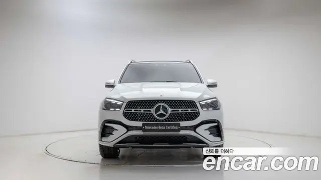 Mercedes-Benz GLE-Class 2025 — Photo 17/20