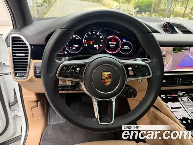 Porsche Cayenne 2023 — Şəkil 7/17