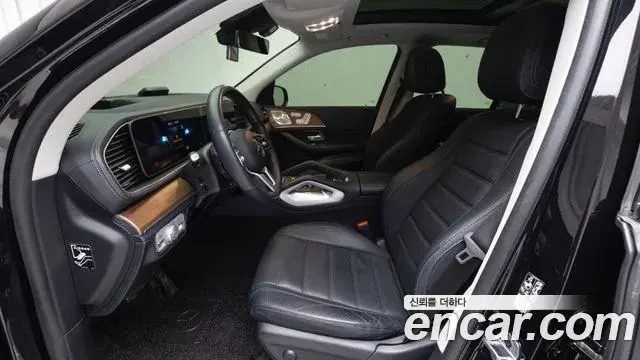 Mercedes-Benz GLE-Class 2021 — ფოტო 10/20