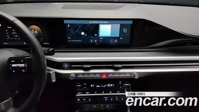 Hyundai Grandeur Hybrid 2023 — Photo 18/20