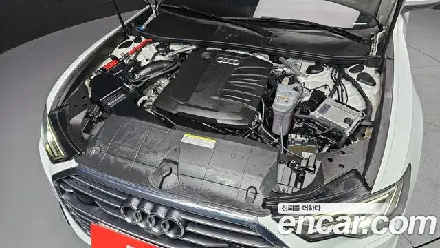 Audi A6 2020 — ფოტო 2/32