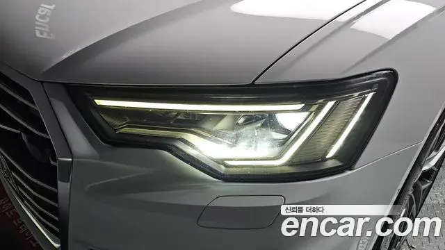 Audi A6 2020 — ფოტო 24/32