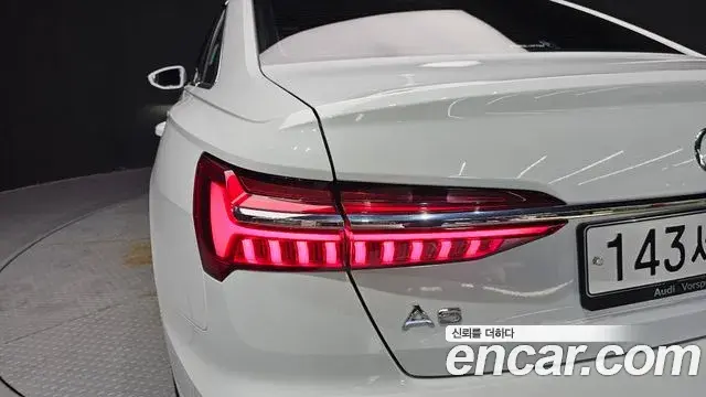 Audi A6 2020 — ფოტო 7/32