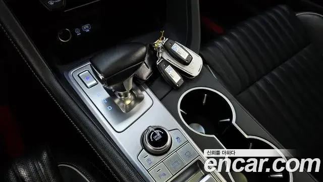 Genesis G70 2019 — ფოტო 15/20