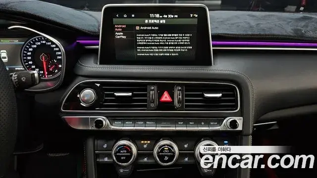 Genesis G70 2019 — ფოტო 17/20