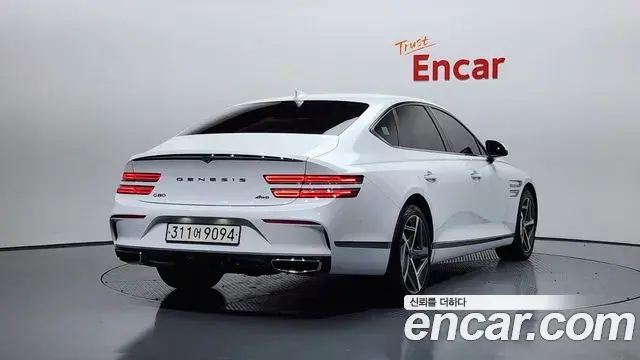 Genesis G80 2023 — Photo 16/20