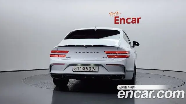 Genesis G80 2023 — Photo 11/20