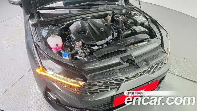 Kia K5 2023 — Photo 7/30