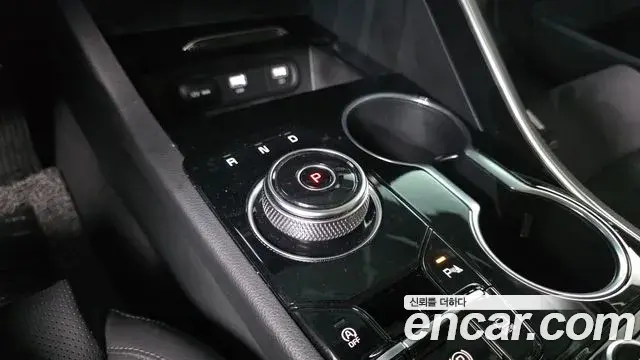 Kia K5 2023 — Photo 15/30