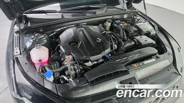 Kia K5 2023 — Photo 11/30