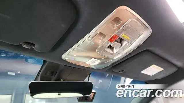 Genesis GV70 2022 — ფოტო 9/20