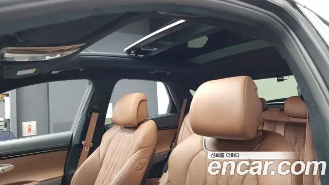 Genesis GV70 2022 — ფოტო 6/20