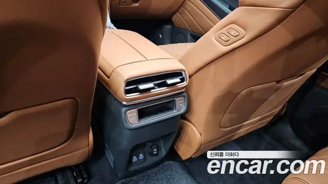 Genesis GV80 2025 — Şəkil 24/30