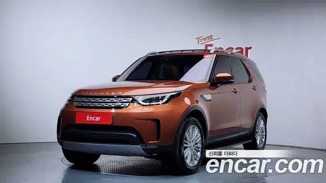Land Rover Discovery 5 2019 — ფოტო 15/20