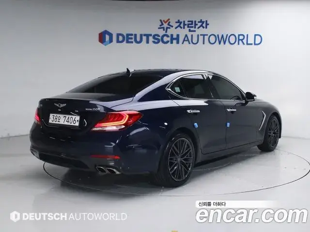 Genesis G70 2018 — Photo 7/20