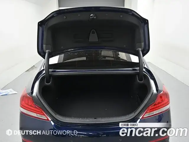 Genesis G70 2018 — Photo 3/20