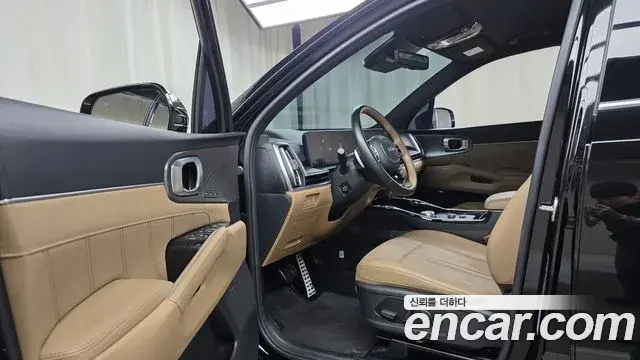 Kia Sorento 2023 — Şəkil 4/34
