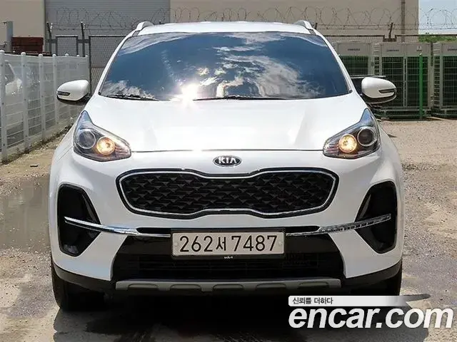 Kia Sportage The Bold 2018 — Photo 1/19