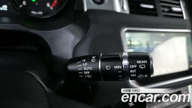 Land Rover Range Rover Evoque 2018 — ფოტო 32/32