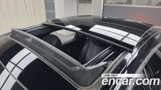 Mercedes-Benz S-Class 2021 — Photo 19/20