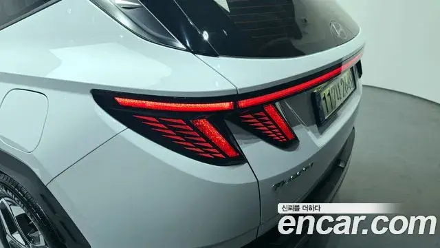Hyundai Tucson Hybrid 2021 — ფოტო 9/31