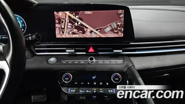 Hyundai The New Avante Hybrid 2020 — ფოტო 11/50