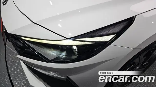 Hyundai The New Avante Hybrid 2020 — ფოტო 14/50