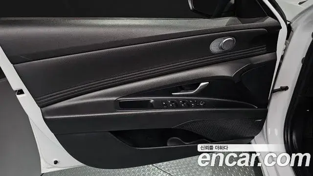 Hyundai The New Avante Hybrid 2020 — ფოტო 28/50