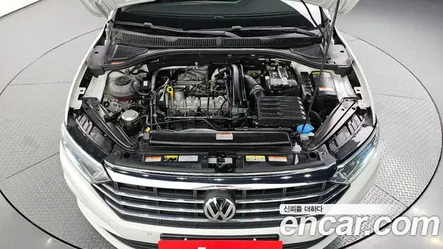 Volkswagen Jetta 2020 — Photo 11/20