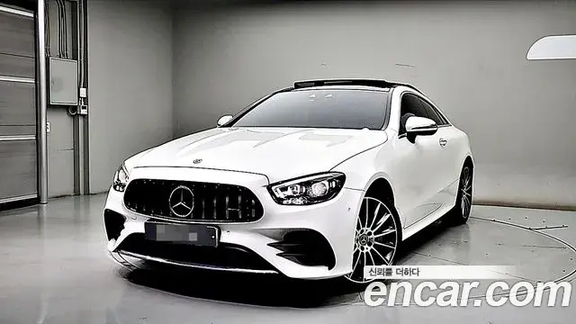 Mercedes-Benz E-Class 2021 — ფოტო 4/20