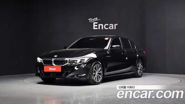 BMW 3 Series 2024 — ფოტო 19/20