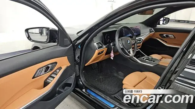 BMW 3 Series 2024 — ფოტო 16/20
