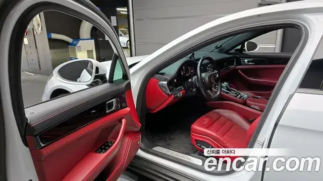 Porsche Panamera 2022 — Şəkil 13/32