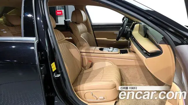 Genesis G90 2023 — Фото 12/20